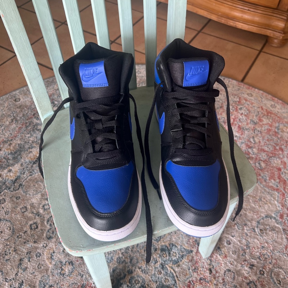 Nike Black and Blue Sneakers High-Top Classic